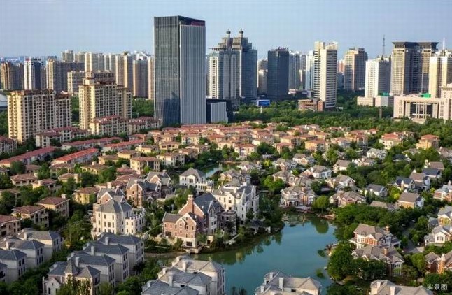 国宝花圃 | 城央藏墅 ，毕生一遇